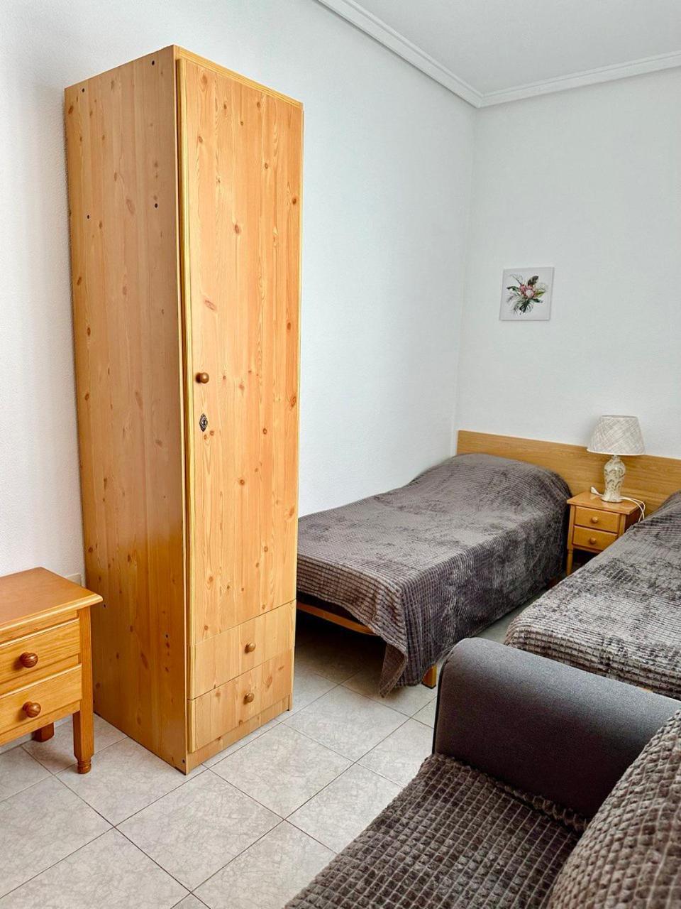 Apartamentos Avenida Diego Ramirez Torrevieja Bagian luar foto